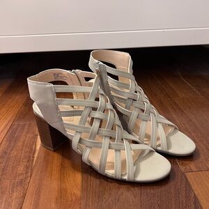 Elegant Light Green/Gray Strappy Heeled Sandals